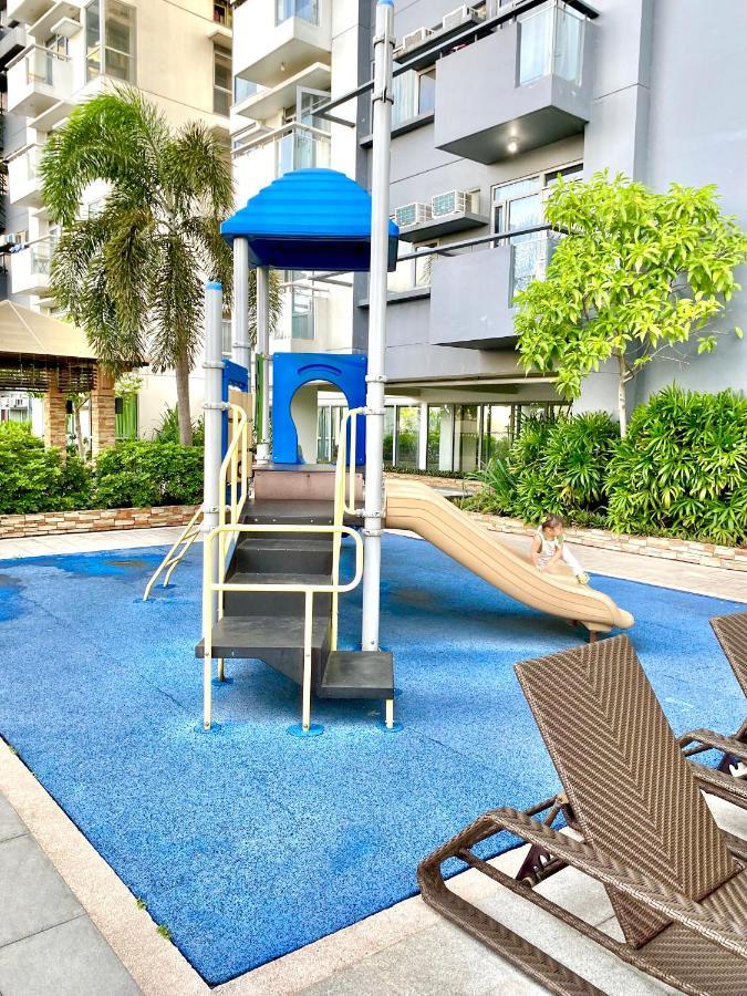 Frost At Manhattan Heights Towerb Manila Bagian luar foto